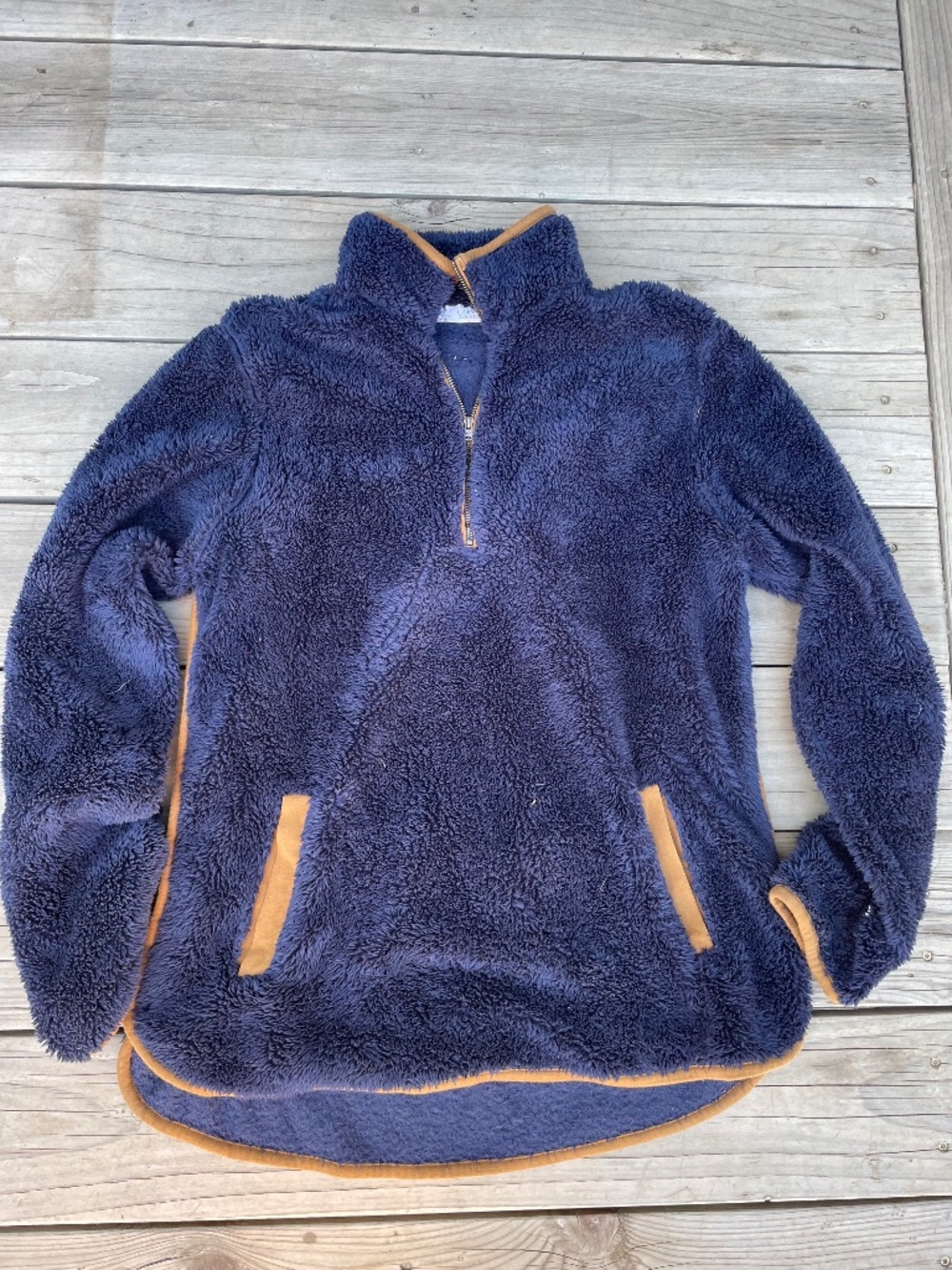 Carve Designs Pullover